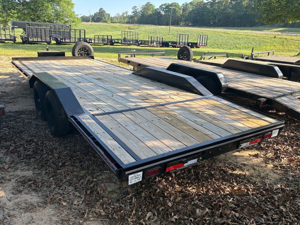 102x24-HD-Carhauler-2
