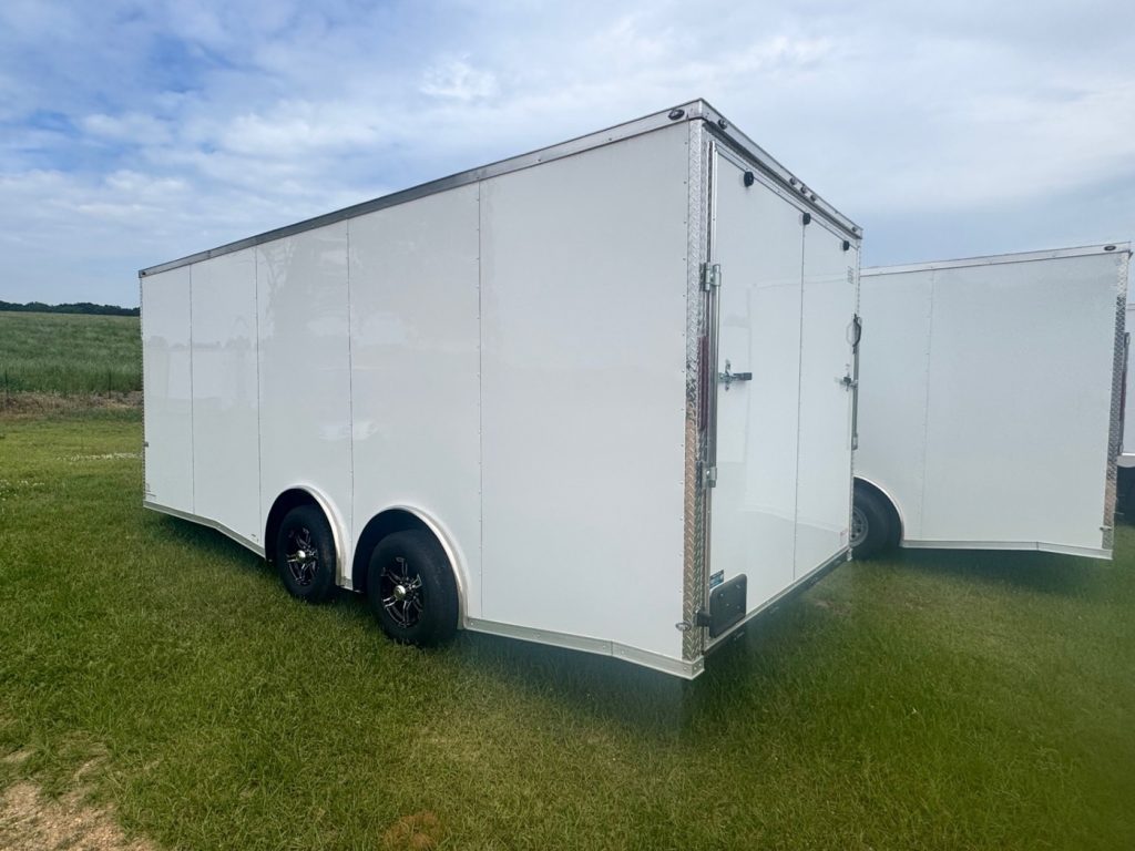 8.5x20-HD-Enclosed-Trailer-Custom-2